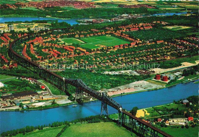 Rendsburg Schleswig-Holstein Hochbruecke ueber den Nord Ostsee Kanal Fliegeraufn