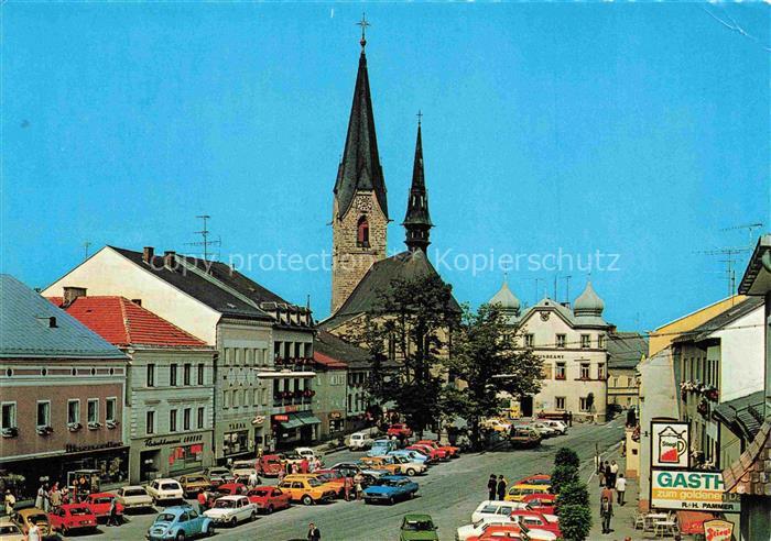 Bad Leonfelden Muehlviertel Oberoesterreich AT Ortspartie mit Kirche