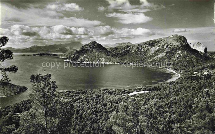 Formentor Mallorca Islas Baleares ES Bucht Berge Wald Meer Kueste