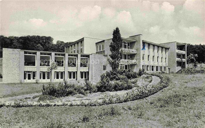 Unsen Suentel Hameln Niedersachsen Erholungsheim Gebaeude Garten Blumenanlage Ba