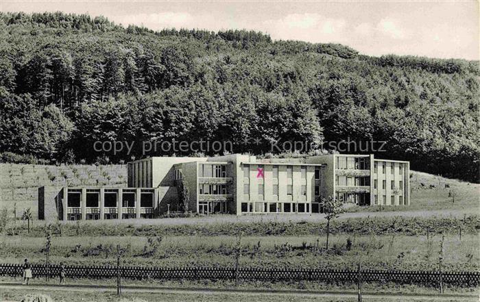Unsen Suentel Hameln Niedersachsen Erholungsheim Gebaeude Wald Wiese Neubau