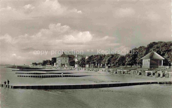 WYK  FoeHR Nordfriesland Strand Buhnen Strandkoerbe Pavillon Villen Nordsee