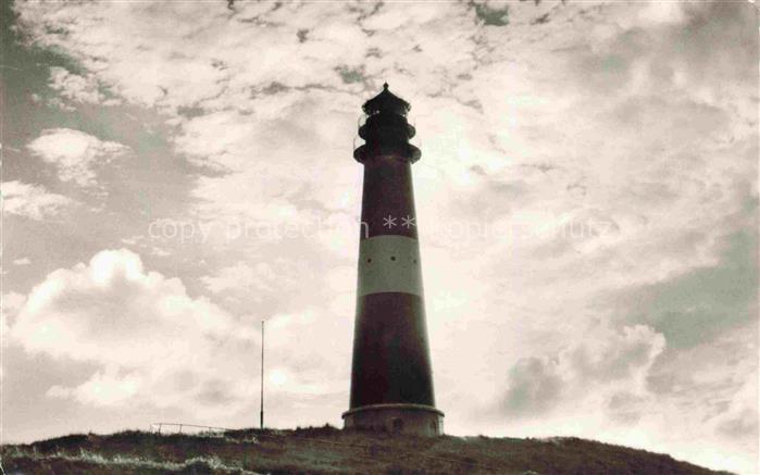 Hoernum Sylt Leuchtturm Duene Nordsee Leuchtfeuer Streifenturm Wolkenhimmel