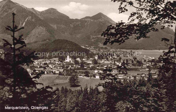 Marquartstein Traunstein Bayern Kirchturm Dorf Bergpanorama Chiemgau Alpen Wald
