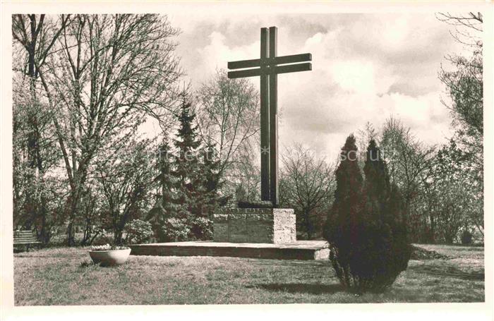 Blexen Nordenham Wesermarsch Niedersachsen Ehrenmal Kreuz Kriegerdenkmal Gefalle