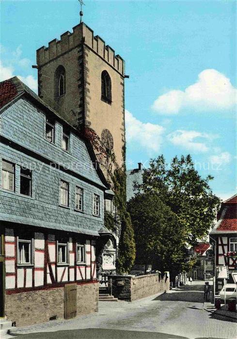 Kronberg  Cronberg Taunus Johannis-Kirche Kirchturm Fachwerkhaeuser Altstadt Tau