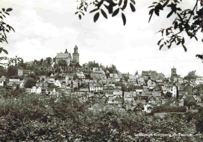 Kronberg  Cronberg Taunus Luftkurort Burg Stadtansicht Haeuser Taunus Baeume Hue