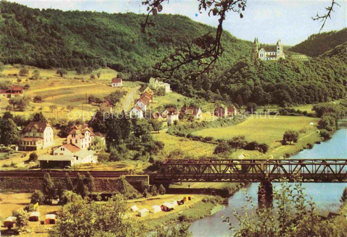 Obernhof Lahn Lahn Kloster-Arnstein Fluss Eisenbahnbruecke Tal Hang Ortschaft