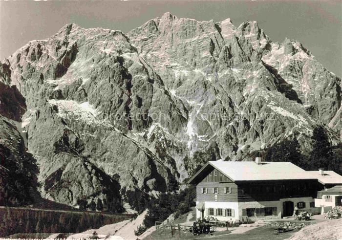 Wimbach Ramsau Berchtesgaden Bayern Berghuette Felswand Alpengipfel Berge Alpen
