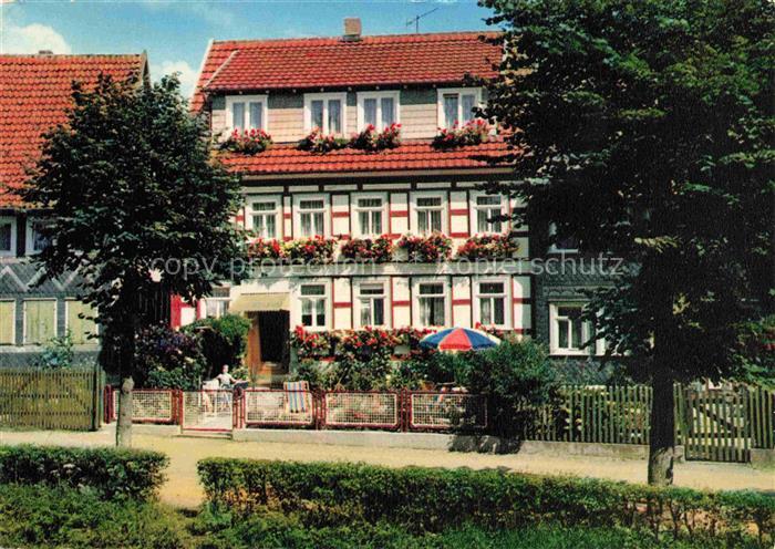Bad Sachsa Osterode Harz Niedersachsen Pension-Haus-Spicher Fassade Blumenschmuc