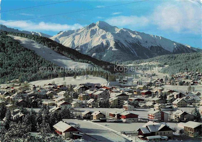 SEEFELD Tirol AT Winterpanorama Hocheder Skipiste Ortschaft Alpen Berge Schnee T
