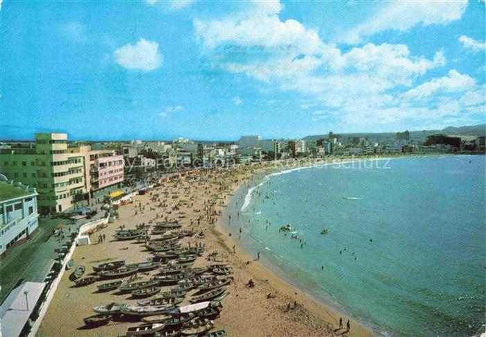 Las Palmas Gran Canaria ES Playa-de-las-Canteras Strand Fischerboote Badegaeste