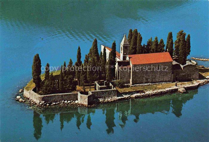 Perast Kotor Montenegro Sv-Juraj Insel Kloster Kirche Zypressen Bucht Steinmauer