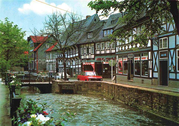 GOSLAR Harz Niedersachsen Abzucht Fachwerkhaeuser Bachlauf Strassenszene Altstad