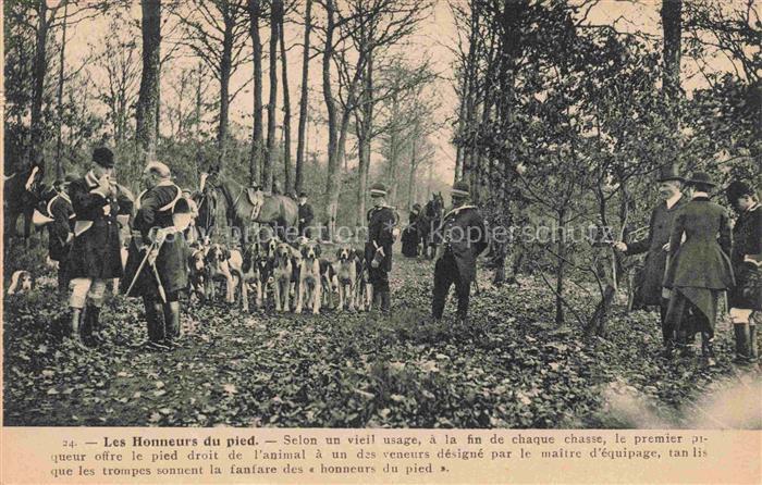 Jagd Chasse Hunting-- Les Honneurs du pied Hunde Pferd