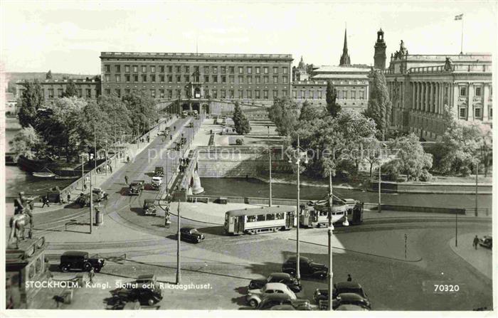 STRAssENBAHN Tramway-- Stockholm Riksgagshuset Bruecke