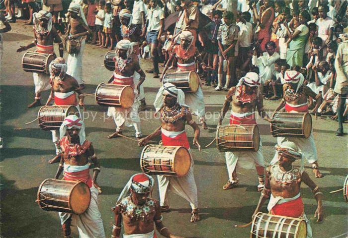 Drummer Trommler Batteur Tamborilero-- Kandyan Sri Lanka