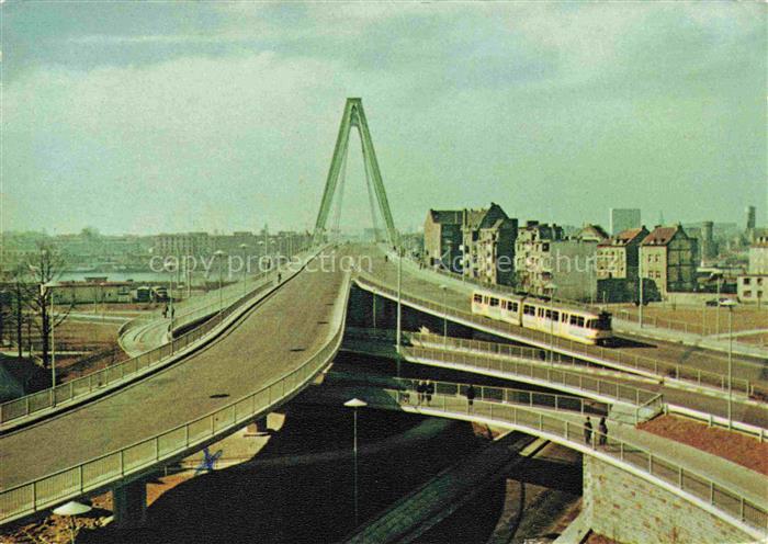 STRAssENBAHN Tramway-- Koeln am Rhein Severinsbruecke