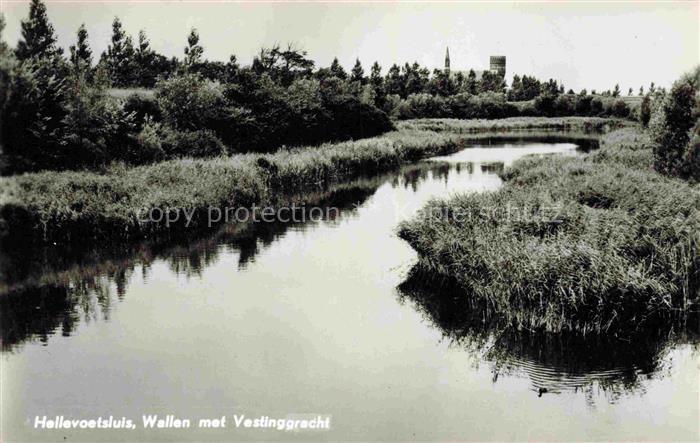 Hellevoetsluis Voorne Putten Zuid-Holland NL Wallen met Vestinggracht