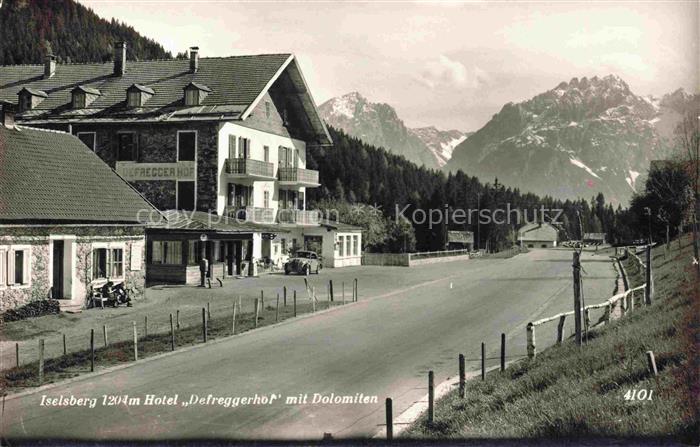 Iselsberg-Stronach Osttirol AT Hotel Defreggerhof mit Dolomiten