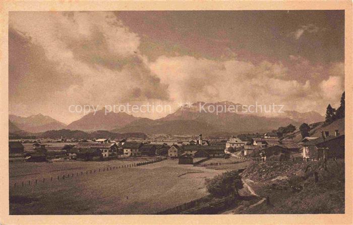 Wallgau Garmisch-Partenkirchen Bayern mit Wetterstein Arnd und Reiterspitze