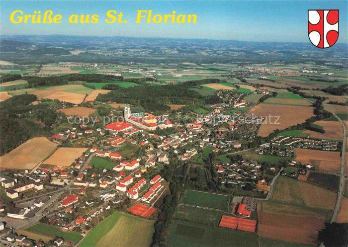 St Florian Stift Linz-Land Oberoesterreich AT Fliegeraufnahme mit Augustinerchor