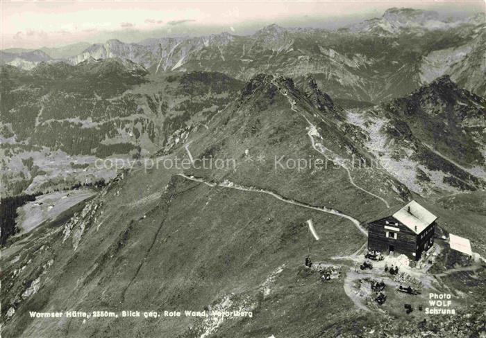 Wormser-Huette Wormserhuette 2350m Kuehtal Montafon AT Blick gegen Rote Wand