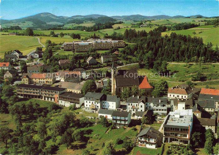 Bad Kreuzen Muehlviertel Oberoesterreich AT Fliegeraufnahme mit Kneippkurheim