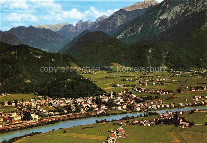 Markt Golling Salzach Salzburg AT Fliegeraufnahme mit Lammertal und Dachstein Vo