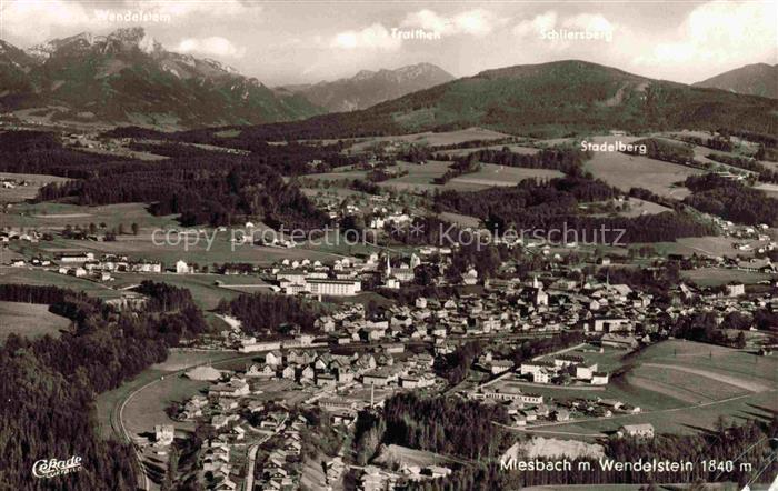 Miesbach Bayern Panorama Blick gegen Wendelstein Bayerische Alpen