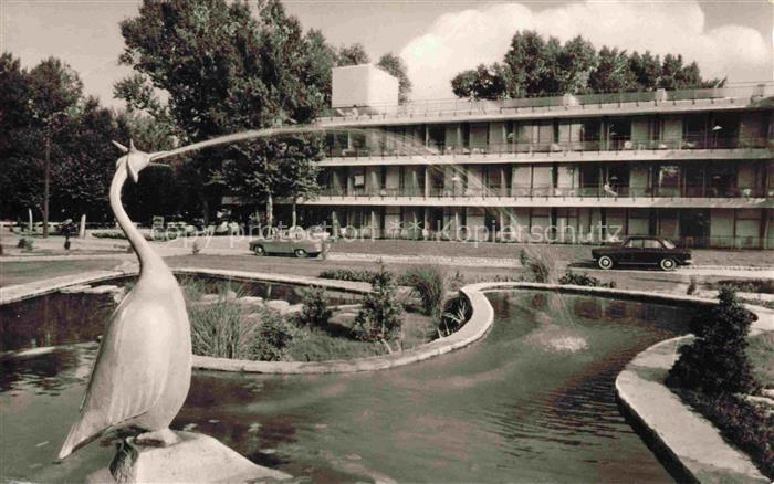 Siofok Siofokrol HU Vénusz-Szálló Hotel Brunnen Schwan Teich Balaton Modernismus