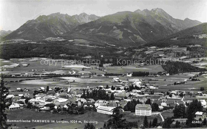 Tamsweg Lungau Salzburg AT Lungau Gebirge Ortspanorama Kirche Wiesen Wald Tal Be