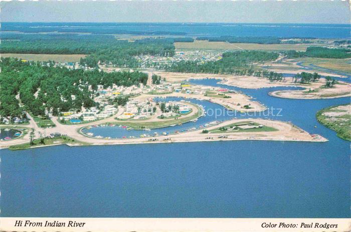 Indian River Michigan USA Marina Hafen Wohnmobilpark Fluss Wald Boote Erholungsg