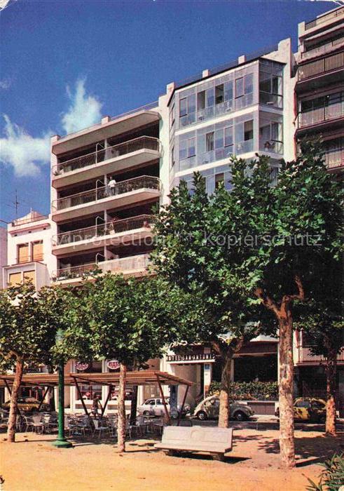 BLANES Costa Brava ES Hotel-San-Antonio Paseo-del-Mar Hochhaus Palmen Cafe Tisch