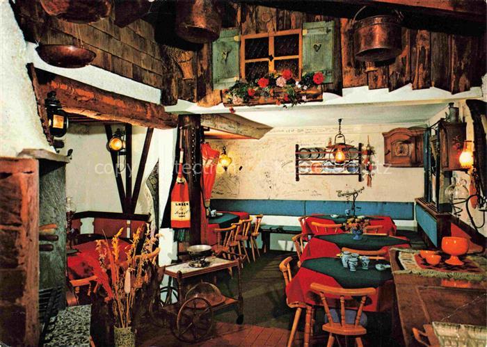 MITTELBERG  Kleinwalsertal AT Alpenrose Berghotel Kaminstube Kamin Holzbalken Ru