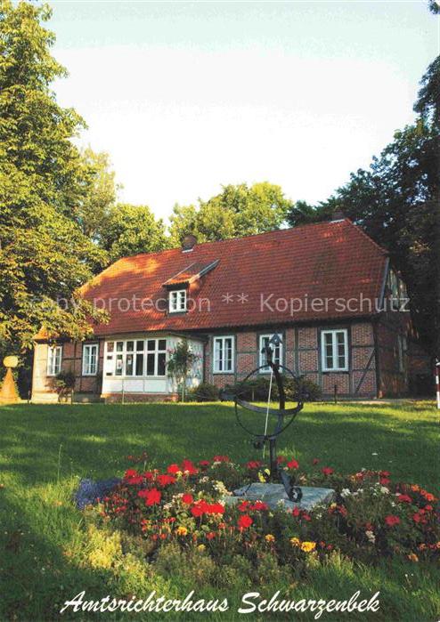 Schwarzenbek Lauenburg Schleswig-Holstein Amtsrichterhaus Fachwerkhaus Sonnenuhr