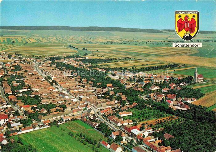 Schattendorf Burgenland AT Fliegeraufnahme Dorfansicht Felder Kirche Wohnhaeuser
