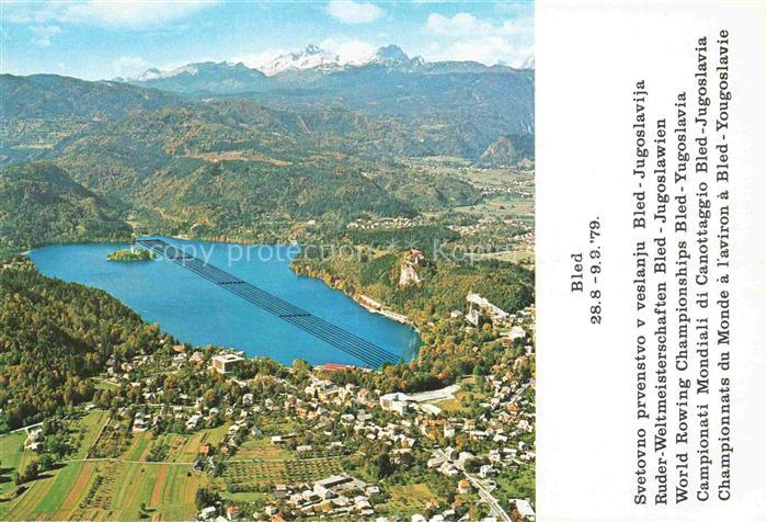 Bled Gorenjska Oberkrain Slovenia Blejsko-jezero Bleder-See Inselkirche Ruderwel