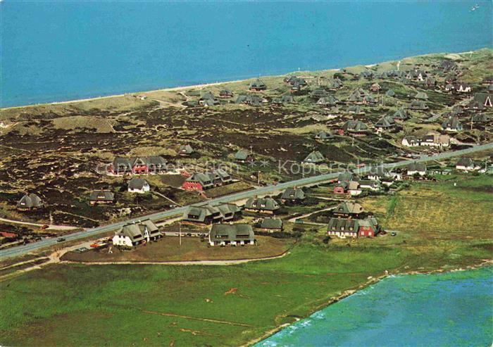 Rantum Sylt Reetdachhaeuser Duenen Nordsee Meer Insel-Sylt Luftbild