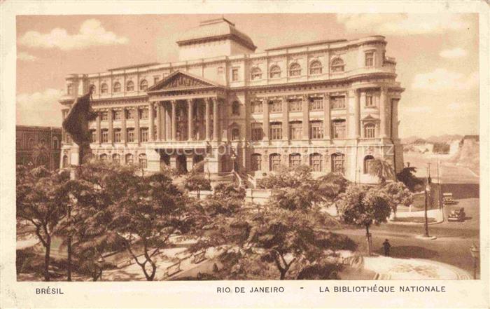 RIO DE JANEIRO Brazil Bibliothèque-Nationale Neoklassik Statue Gebaeude Baeume A
