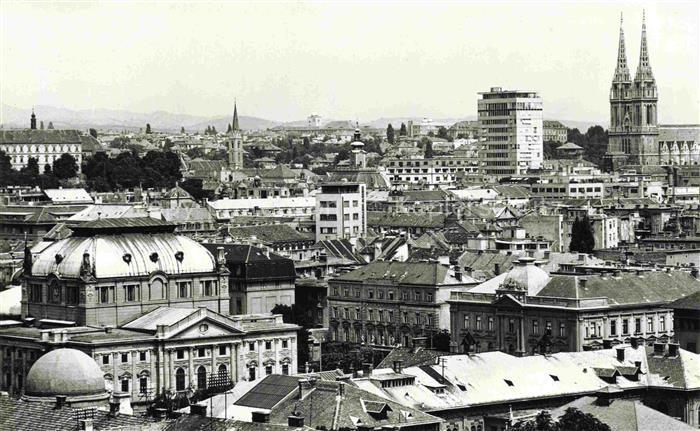 ZAGREB Agram Croatia Stadtpanorama Nationaltheater Kathedrale Hochhaus Daecher K