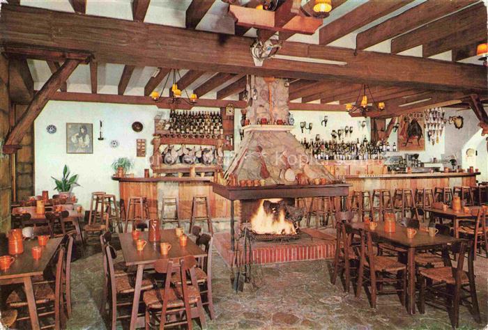 Felanitx Mallorca Islas Baleares Celler-Ca n-Ti Restaurant Kamin Holzbalken Bar