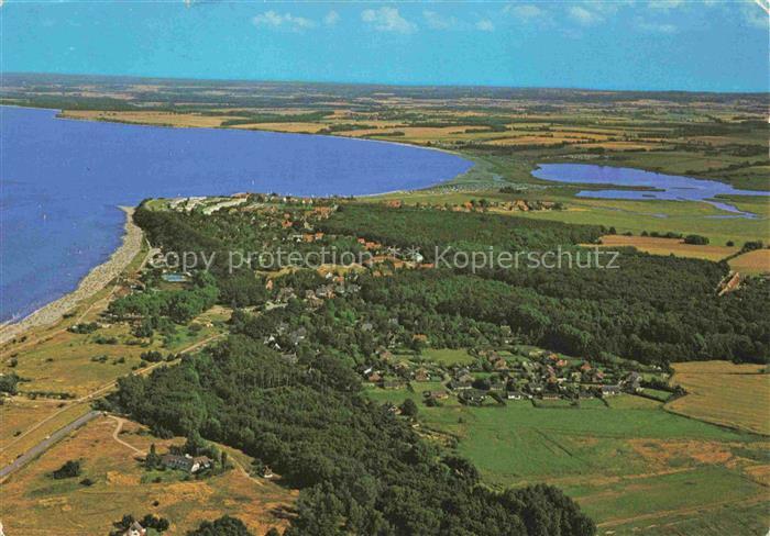 Hohwacht Ostseebad Schleswig-Holstein Fliegeraufnahme Ostsee Kueste Wald Siedlun