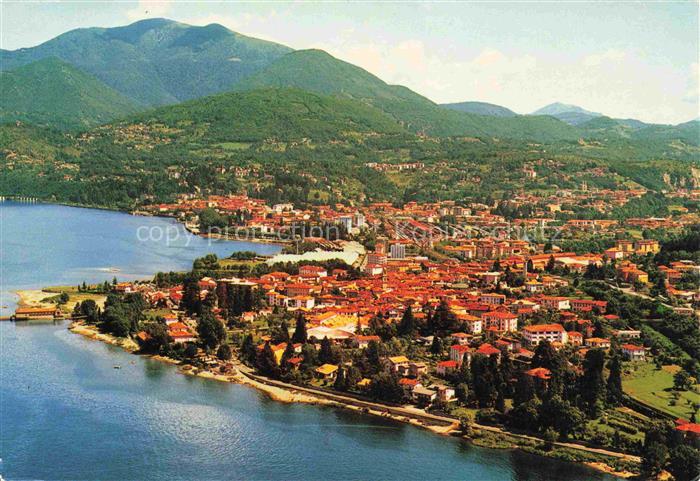 Germignaga Lago Maggiore Varese Lombardia IT Fliegeraufnahme Lago-Maggiore Stadt