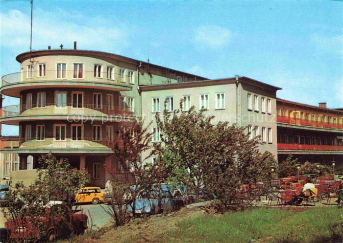 Gernrode Harz FDGB-Ferienheim Fritz-Heckert Rundbau Balkon Terrasse Parkplatz Au