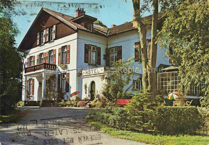 Oosterbeek Renkum Arnhem Gelderland NL Hotel-Dreyeroord Terrasse Baeume Fachwerk