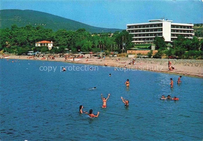 Halkidiki Chalkidiki Greece Hotel-Sermyli Strand Badegaeste Meer Huegel Kiefern
