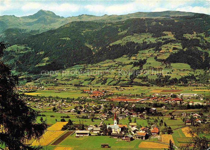 Tristach Lienz Tirol AT Tristach Lienz-Peggetz Zettersfeld Kirche Tal Wiesen Fel
