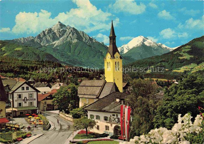 Igls Jgls Innsbruck Tirol AT Kirche Berge Schnee Ortszentrum Innsbruck-Land Stra