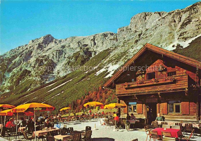 Gnadenwald Innsbruck Tirol AT Hinterhornalm Berghuette Terrasse Sonnenschirme Ho